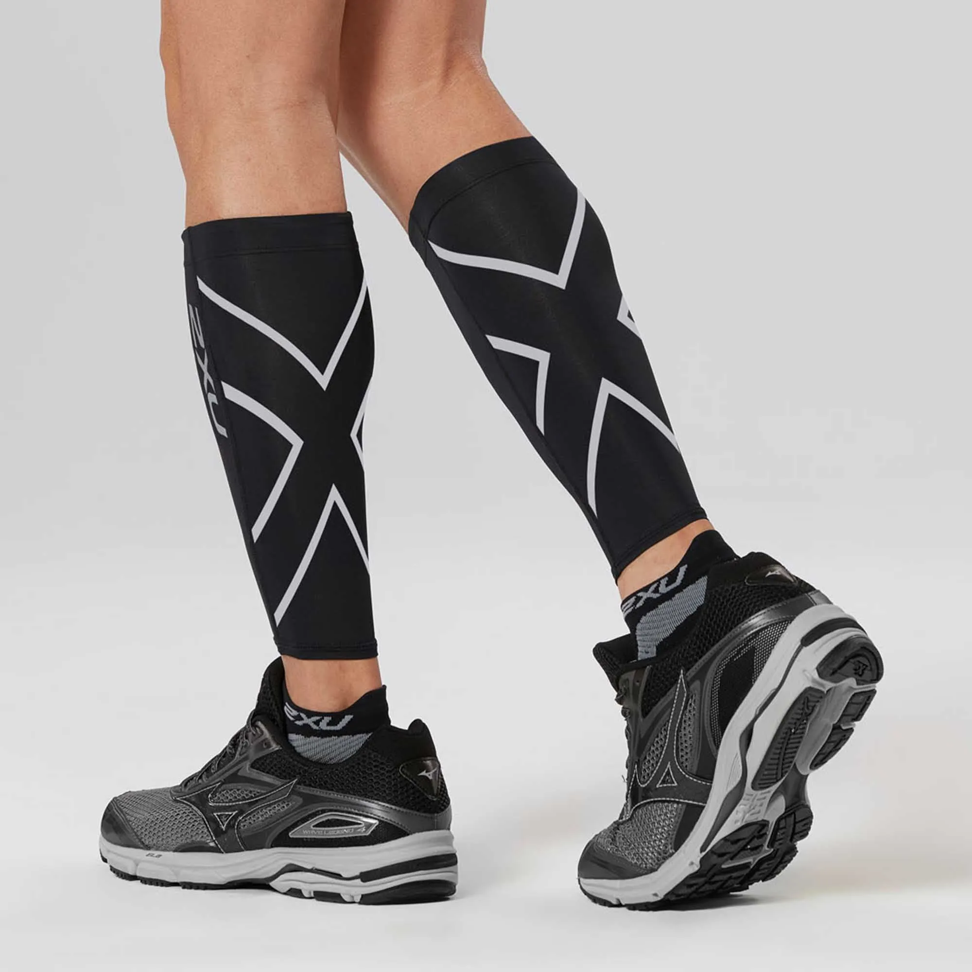 2XU | Unisex Compression Calf Guards