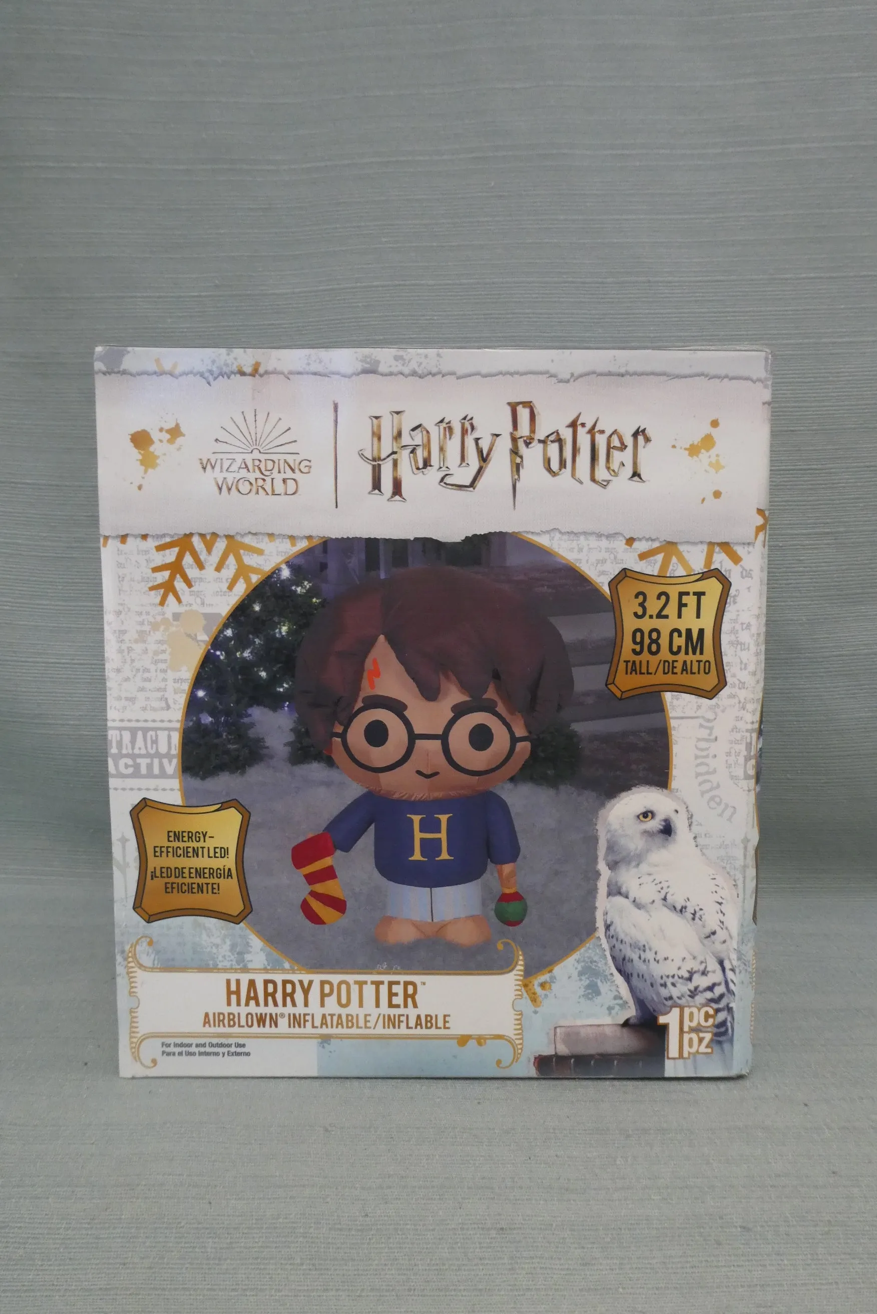 3.2 ft. LED Harry Potter Christmas Inflatable - Like New!