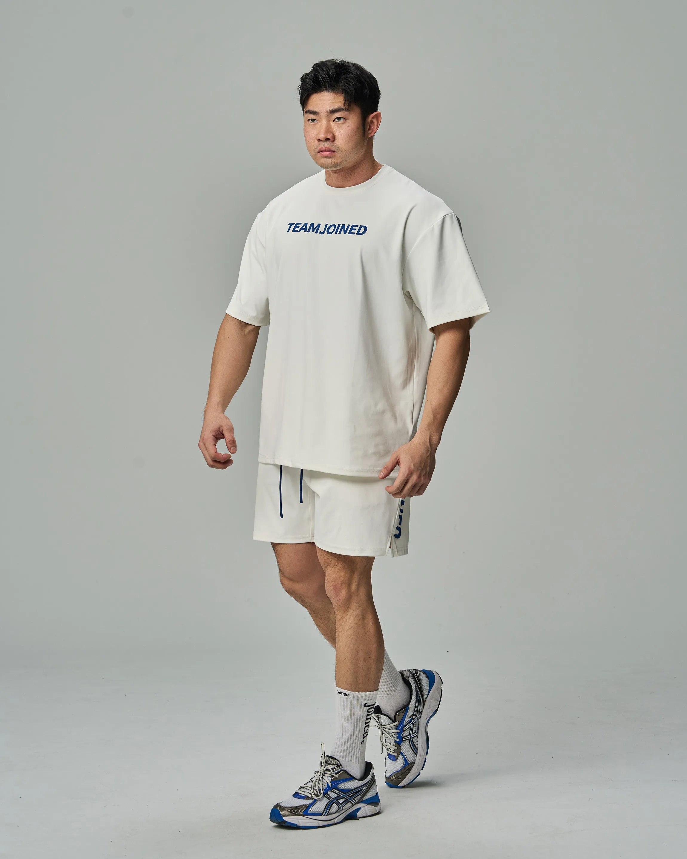 Adapt Spine Logo Oversized