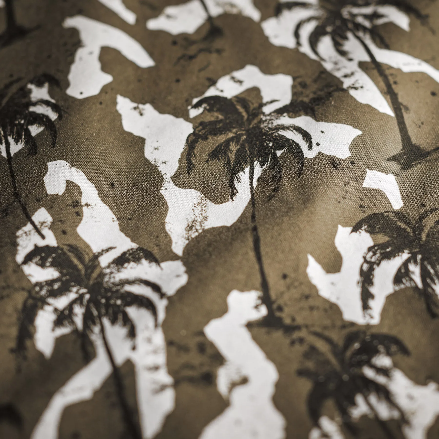 Camo Palm Print Table Napkin - Jungle