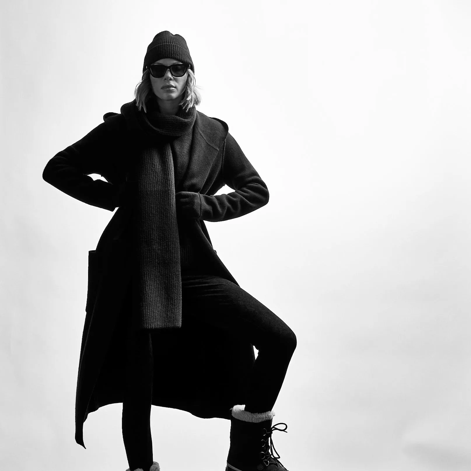 Cashmere Hooded Coat - Black