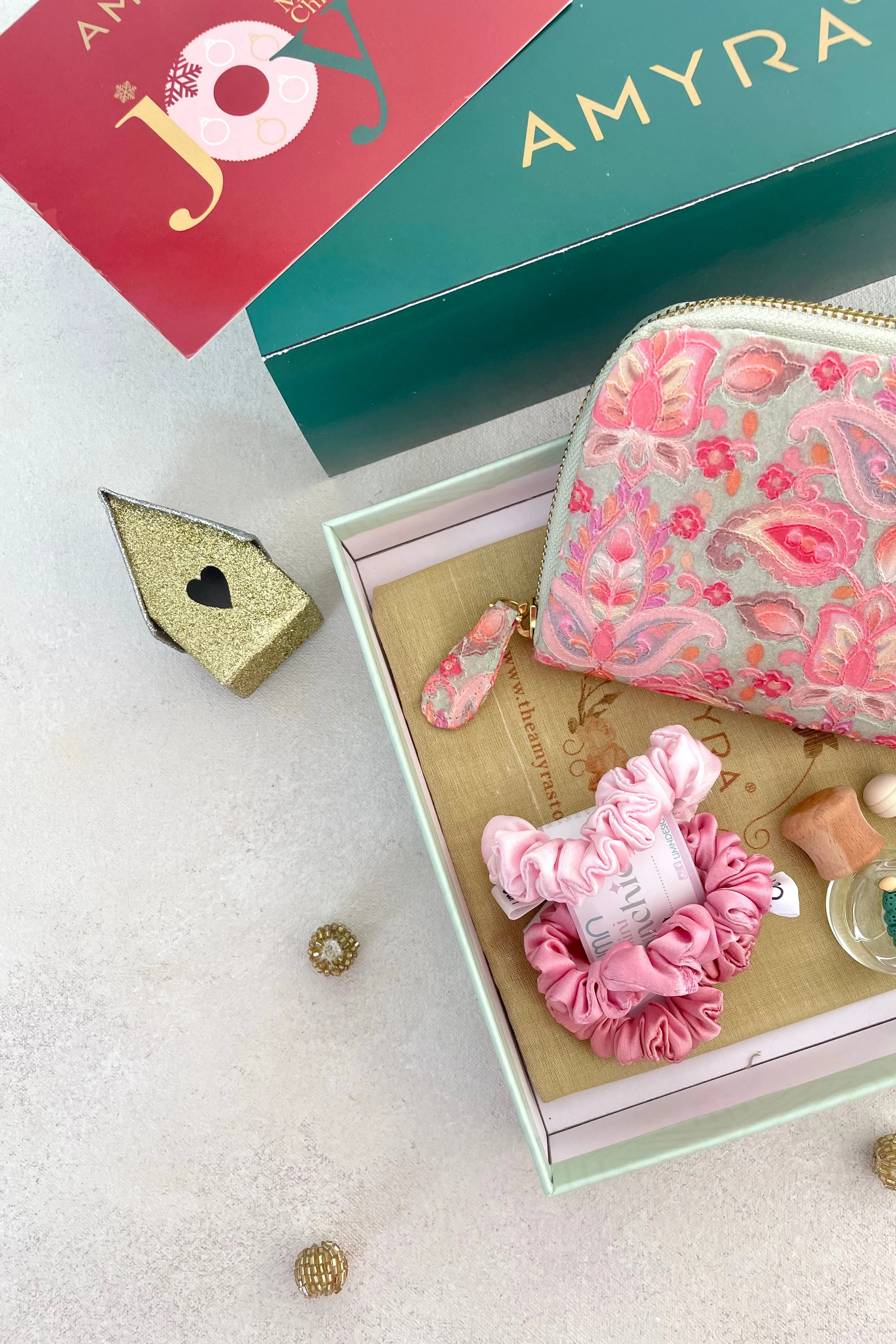 Christmas Hamper - Wild Bloom Wallet - Scented & Wellness Box