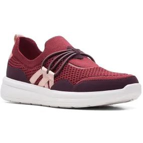 Cloudsteppers by Clarks Womens Ezera Run Knit Casual And Fashion Sneakers