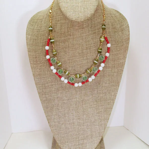 Daisha Beaded Christmas Necklace