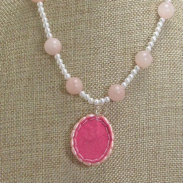 Kaiah Beaded Cameo Pendant Necklace