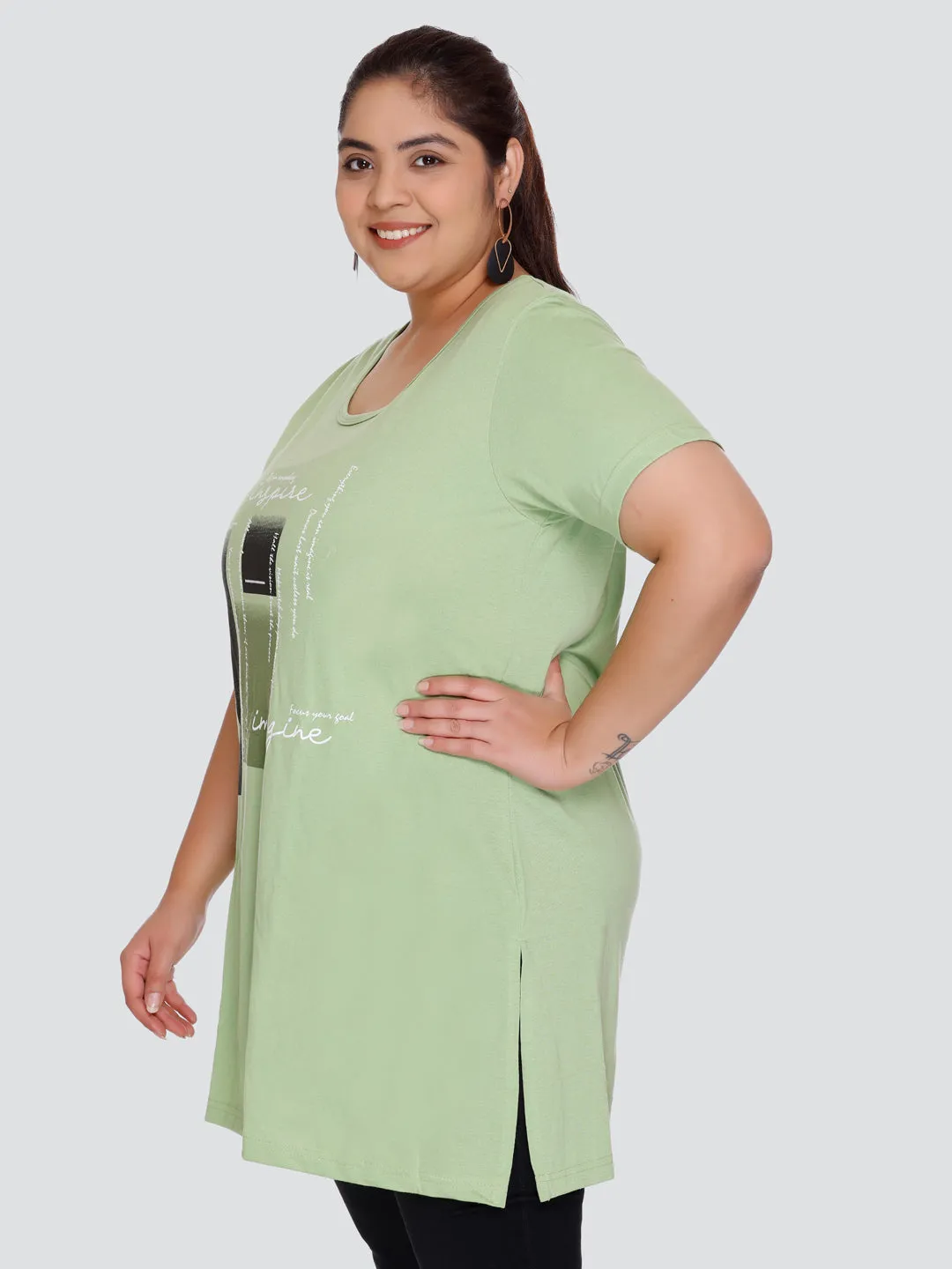 Plus Size Long T-shirt For Women - Half Sleeve - Green