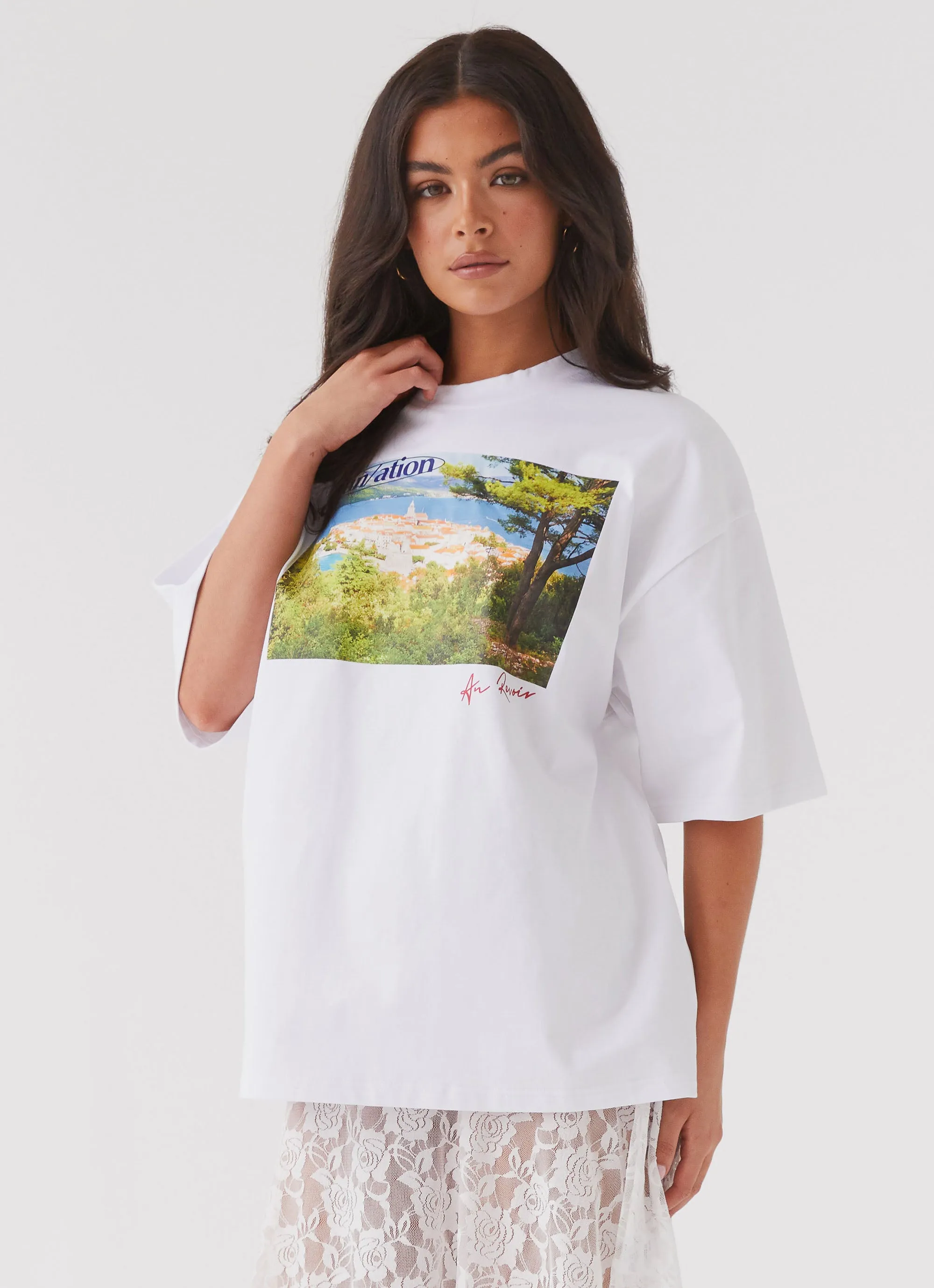 Rendezvous Oversized Graphic Tee - Bastille